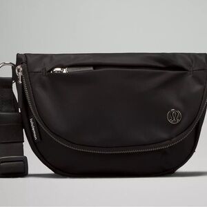 All night Festival Bag 5L Lululemon Brand new!